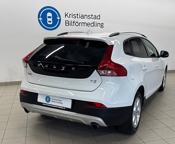 Volvo V40 Cross Country 6 of 10