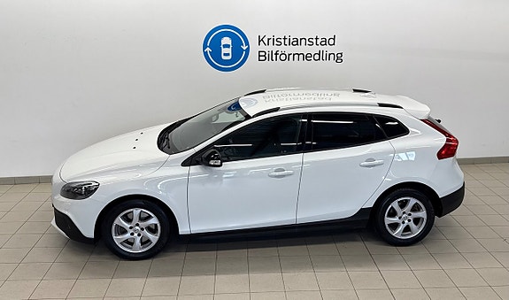 Volvo V40 Cross Country 4 of 10