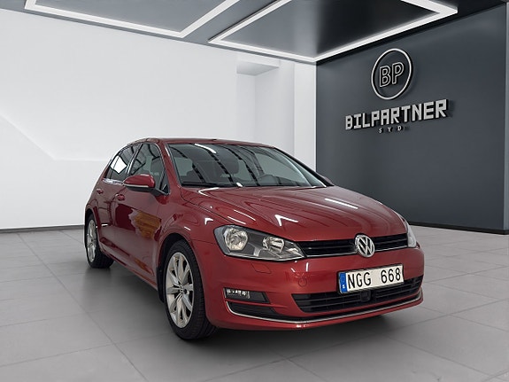 Volkswagen Golf VII 4 of 17