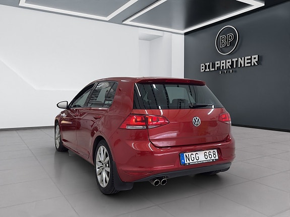 Volkswagen Golf VII 5 of 17