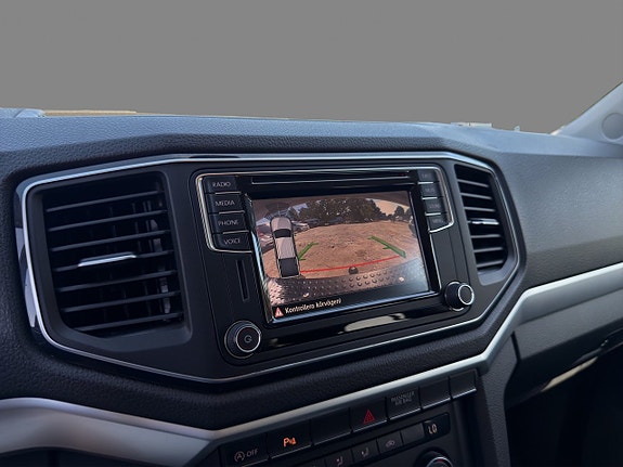 Volkswagen Amarok 15 of 20