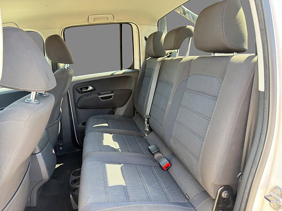 Volkswagen Amarok 17 of 20