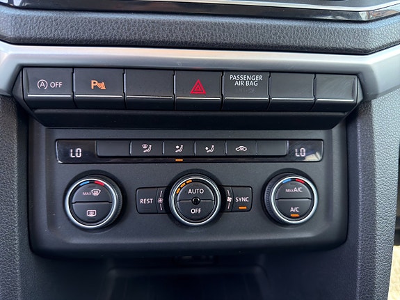 Volkswagen Amarok 14 of 20