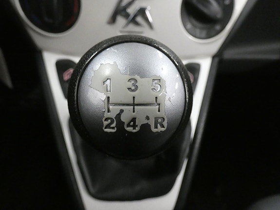Ford Ka 12 of 16