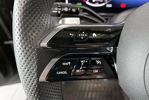 Mercedes-Benz C300 18 of 20