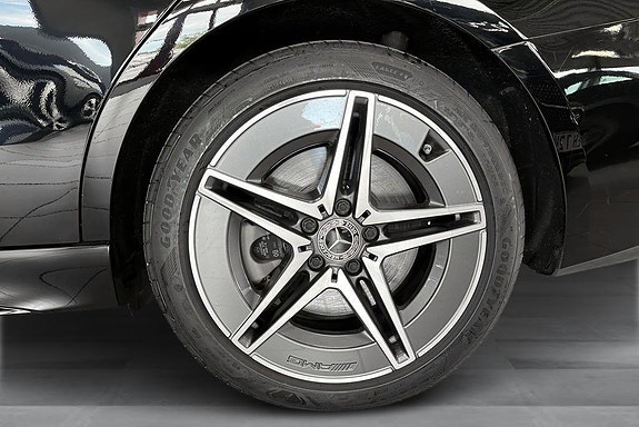 Mercedes-Benz C300 19 of 20