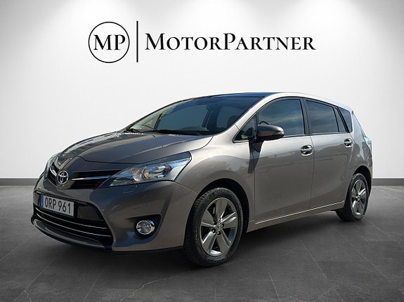Toyota Verso 3 of 19