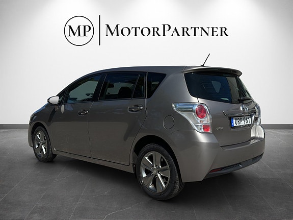 Toyota Verso 5 of 19