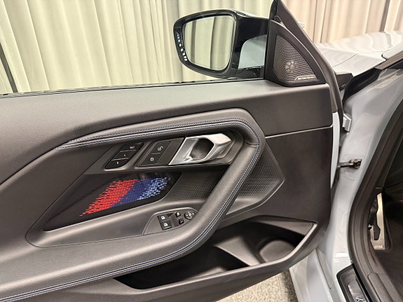 BMW M2 11 of 20