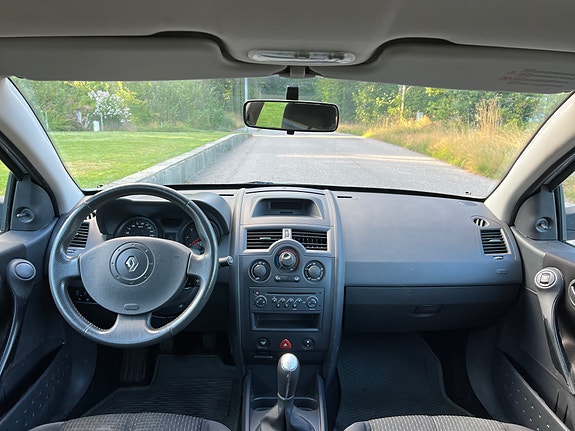 Renault Megane II 6 of 9
