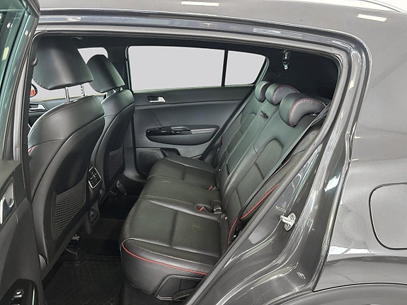 Kia Sportage 9 of 18