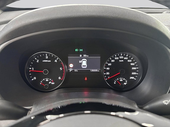 Kia Sportage 10 of 18