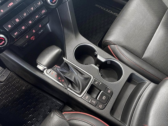 Kia Sportage 12 of 18