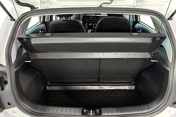 Kia Picanto 16 of 24