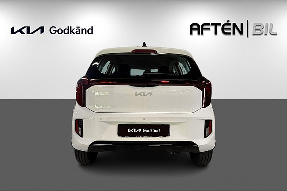 Kia Picanto 7 of 24