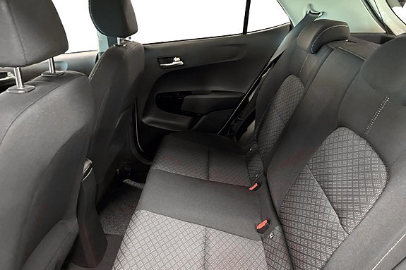 Kia Picanto 11 of 24