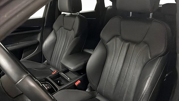 Audi Q5 8 of 15