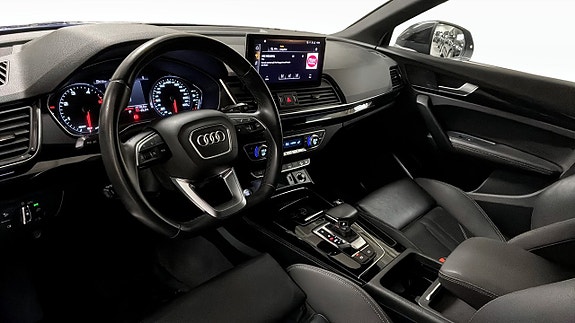 Audi Q5 7 of 15