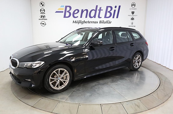 BMW 330e 5 of 24