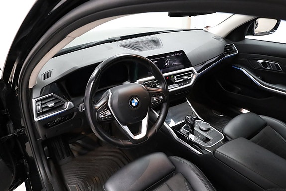 BMW 330e 6 of 24