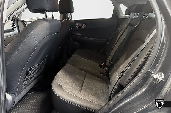 Hyundai Kona 16 of 20