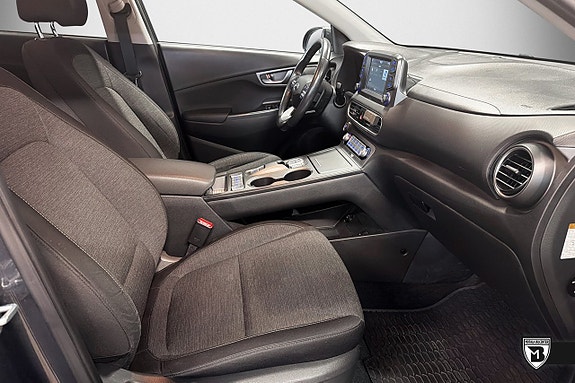 Hyundai Kona 13 of 20