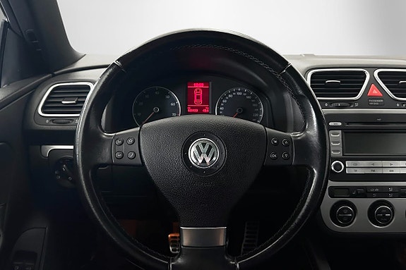 Volkswagen Eos 5 of 10