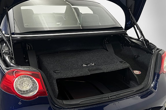 Volkswagen Eos 8 of 10
