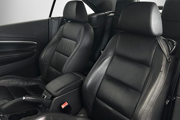 Volkswagen Eos 6 of 10