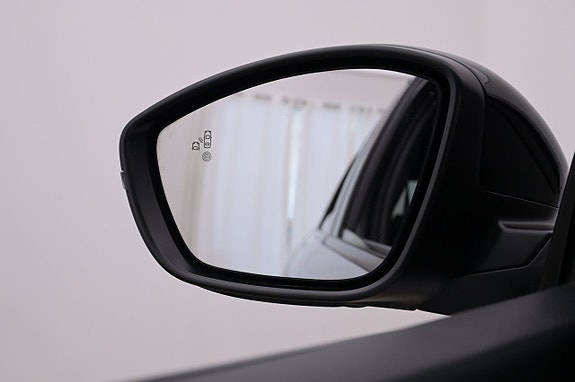 Peugeot e-208 24 of 27