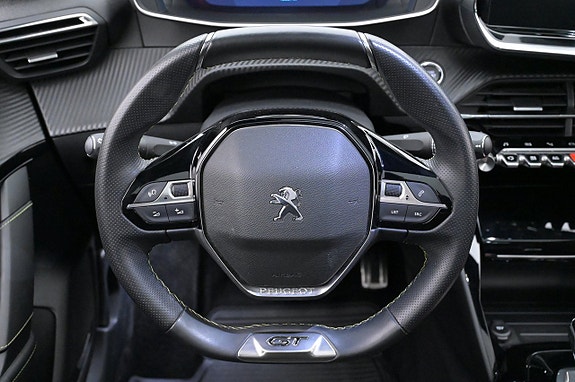 Peugeot e-208 7 of 27