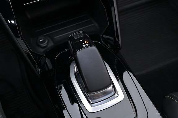 Peugeot e-208 22 of 27