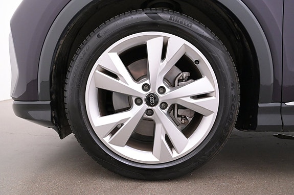 Audi Q4 e-tron 27 of 27