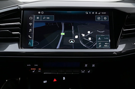 Audi Q4 e-tron 12 of 27
