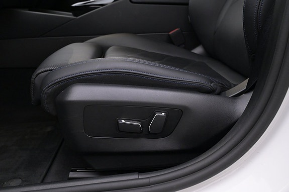 BMW i5 10 of 27
