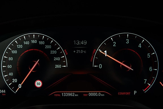 BMW 540i 10 of 23