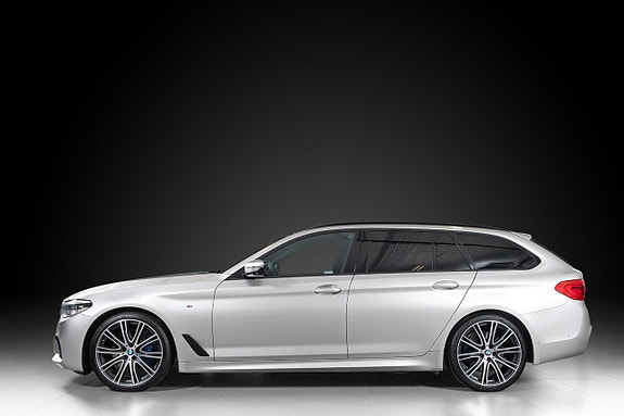 BMW 540i 3 of 23