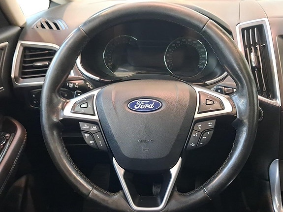 Ford S-MAX 11 of 16