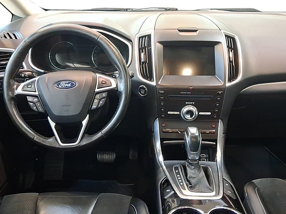 Ford S-MAX 10 of 16