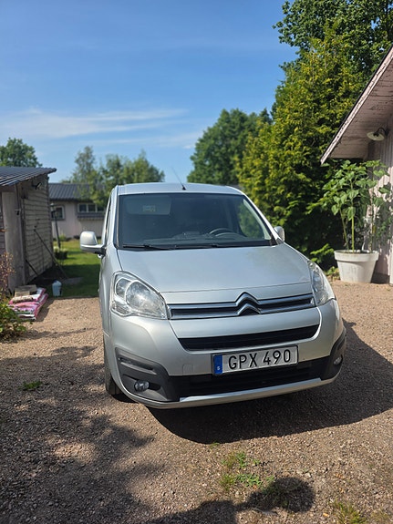Citroen Berlingo 2 of 22