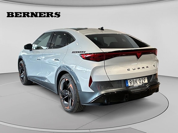 Cupra Tavascan 3 of 13