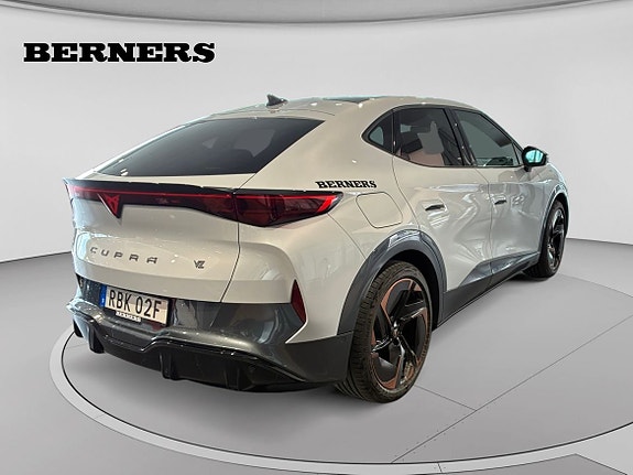 Cupra Tavascan 5 of 13
