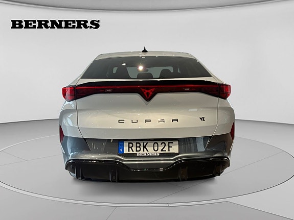 Cupra Tavascan 4 of 13