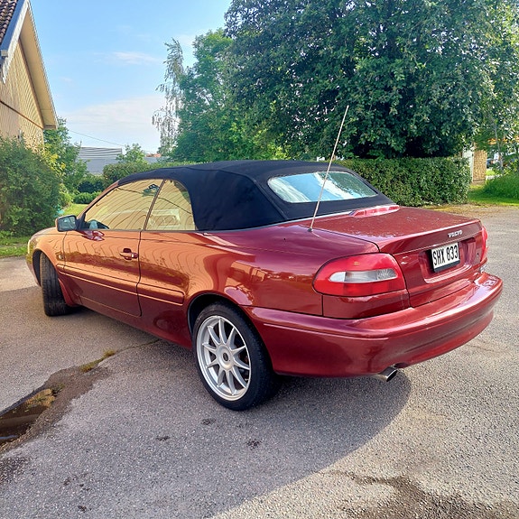 Volvo C70 4 of 4