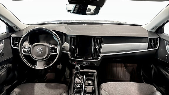 Volvo V90 4 of 9