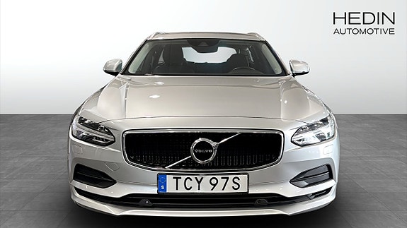 Volvo V90 8 of 9