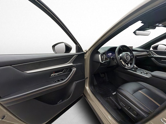 Mazda CX-60 11 of 30