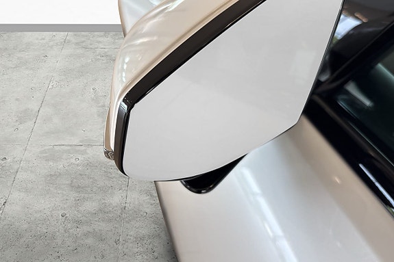 Polestar 4 21 of 30