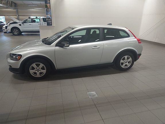 Volvo C30 2 of 5