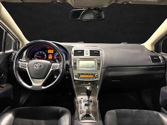 Toyota Avensis 14 of 24